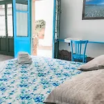 S'aposentu فندق مبيت وإفطار 3*