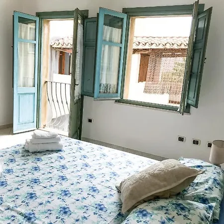 S'aposentu 3* ムラヴェーラ